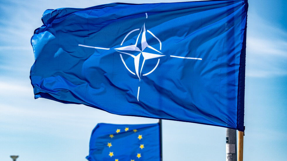 НАТО изпрати изтребители заради руски разузнавателен самолет над Балтийско море
