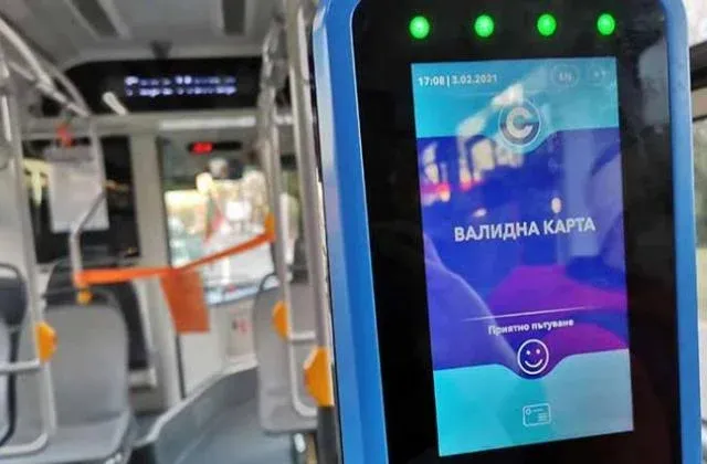 Наказателните постановления за пътници без билет вече се подписват изцяло електронно, снимка 1