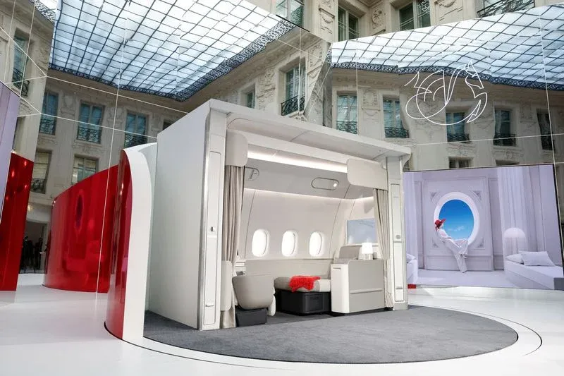 Air France представи нова първокласна кабина в надпреварата за луксозни клиенти, снимка 1
