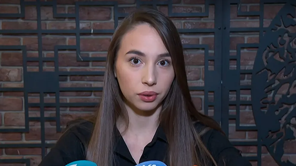 Ива Михайлова оспори думите на Тимчо Муцунски за лечението ѝ, снимка 1