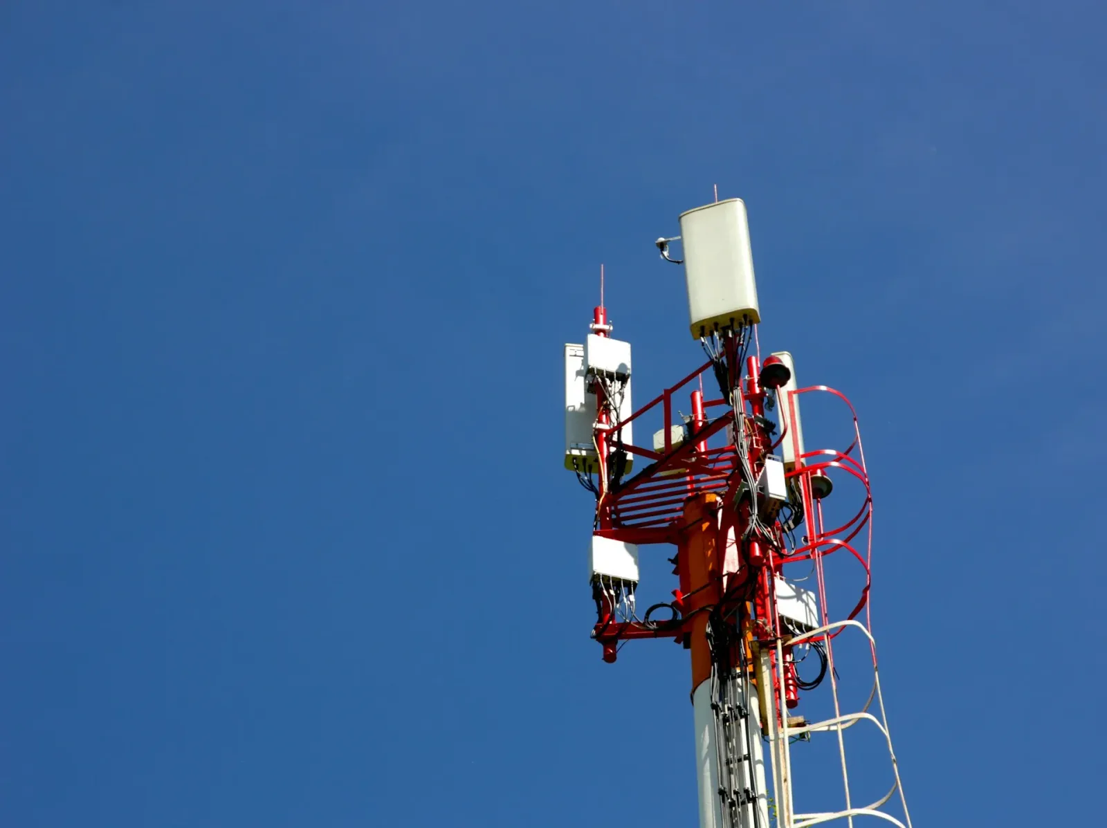 Гърция близо до дигиталната си цел: 5G мрежата покрива почти цялата страна, снимка 1