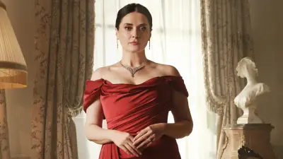 Халит Ергенч се завръща в ефир с премиерния сериал „Падението на краля“, снимка 3