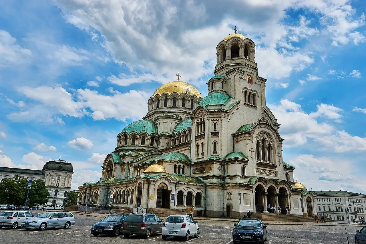 "Синя София" иска преименуване на площад "Св. Александър Невски" на "Св. Иван Рилски", снимка 1