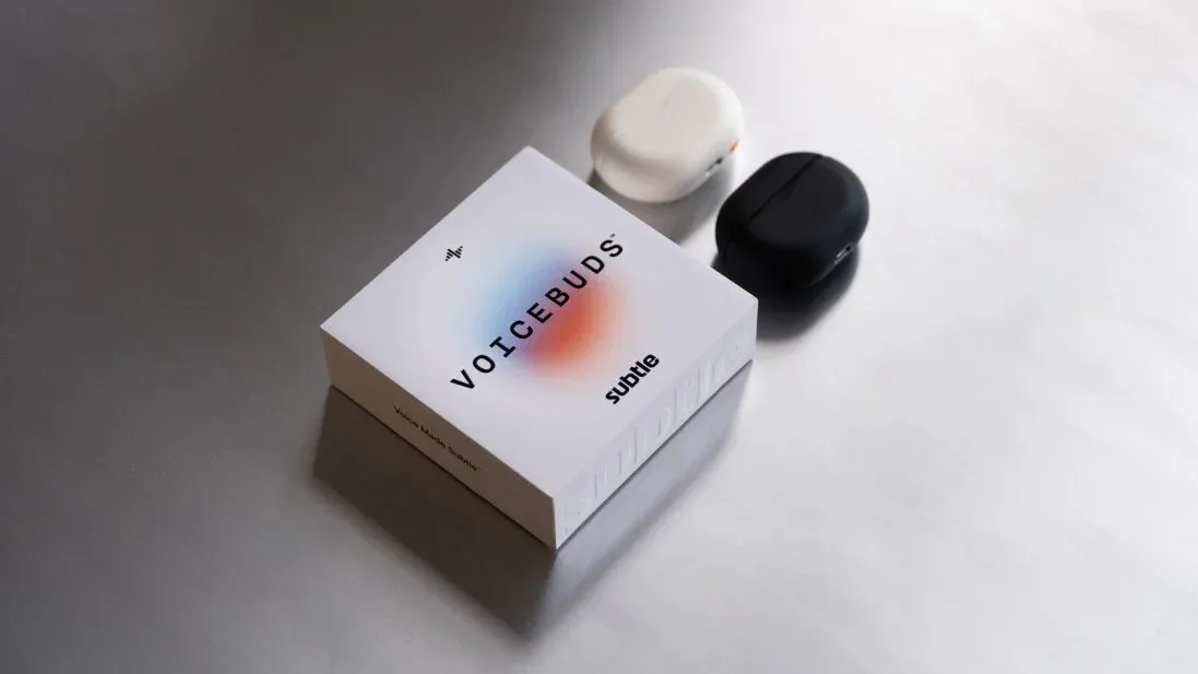 Subtle Voicebuds: Революционни ИИ слушалки превръщат гласа в нов дигитален интерфейс, снимка 1
