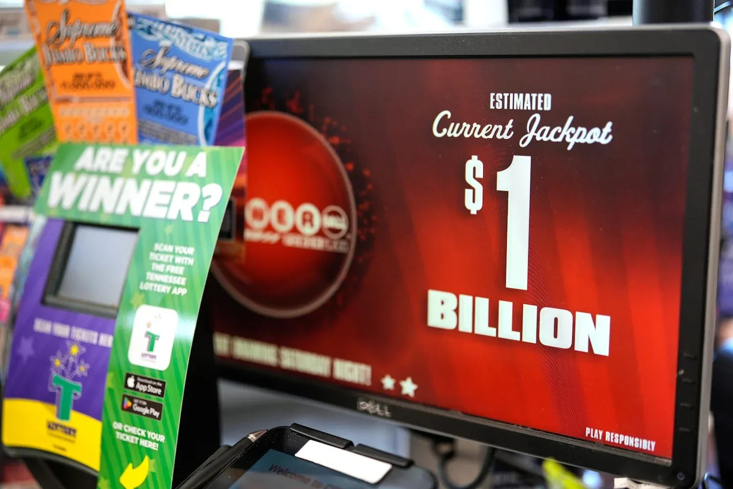 Powerball джакпот достигна 1 милиард долара за Деня на труда, снимка 1