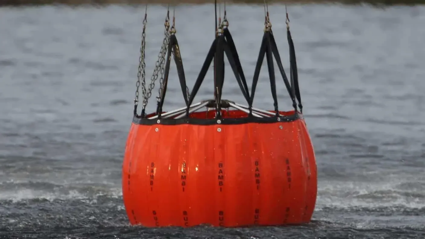Системата за пожарогасене „Bambi Bucket“: Иновативно решение за борба с пожари, снимка 1