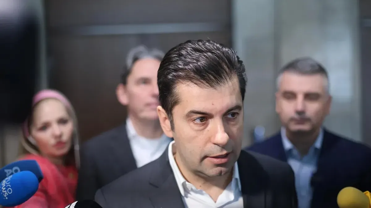 Кирил Петков ще съди Илияна Йотова за думите ѝ в БНТ, снимка 1