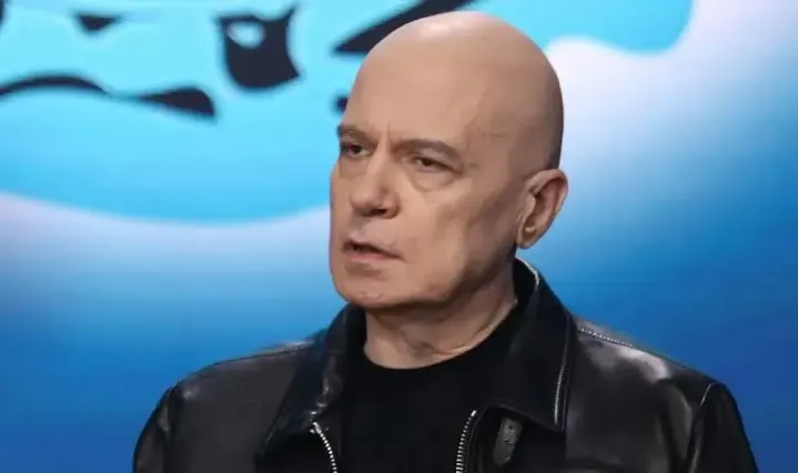 Слави Трифонов отново с остри думи за „Петрохан“, снимка 1